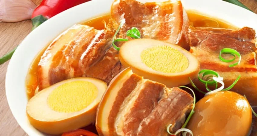 Thịt Kho Trứng Đậm Đà Cực Hấp Dẫn