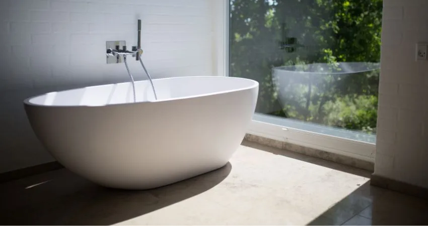 Có Nên Lắp Bồn Tắm Không? Cần Chú Ý Điều Gì Khi Lắp Bồn Tắm?