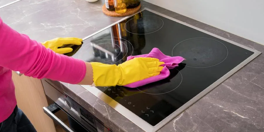 Lỗi Ad Thường Do Đáy Nồi Không Tiếp Xúc Tốt Với Mặt Bếp, Cần Vệ Sinh Bếp