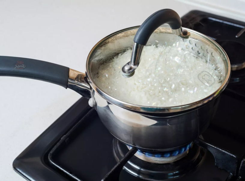 Khi Nấu Cơm Bằng Bếp Từ Cần Tuần Thủ Một Vài Lưu Ý Để Cơm Ngon Hơn 