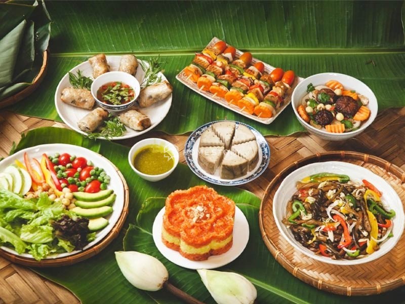 Mâm Cúng Rằm Tháng Giêng Cổ Mặn Đủ Lễ