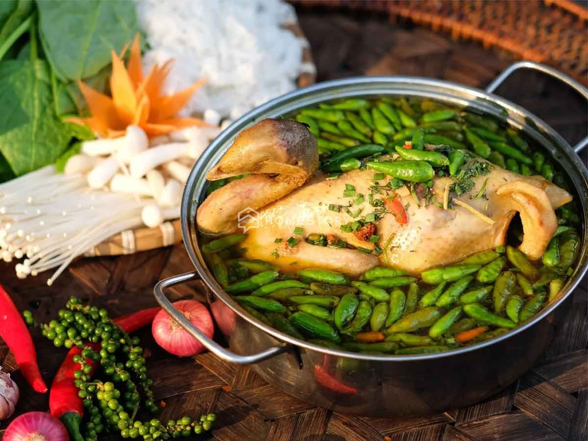 Trời Mưa Ăn Gì Ngon? 20+ Món Ngon Ngày Mưa Dễ Nấu, Dễ Hao Cơm 4 Trời Mưa Ăn Món Gì Ngon? - Lẩu Gà Ớt Hiểm