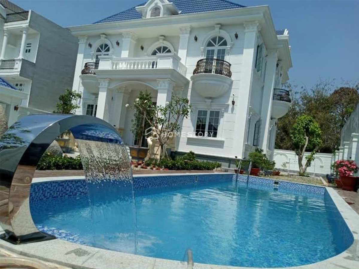 Thiết Kế Và Thi Công Hồ Bơi Massage Gia Đình Chuyên Nghiệp 10 Hồ Bơi Dành Cho Biệt Thự Có Thác Nước Được Thiết Kế Ấn Tượng