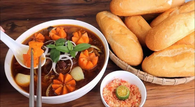 Cách Nấu Bò Kho Chuẩn Vị, Thịt Mềm, Chấm Bánh Mì Cực Ngon 1 Cách Nấu Bò Kho Chuẩn Vị, Thịt Mềm, Chấm Bánh Mì Cực Ngon
