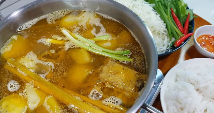 Thế giới ẩm thực: Cách nấu gà hầm sả mềm ngon, ngọt nước, dễ làm tại nhà Ga-ham-sa-thom-ngon-an-kem-bun