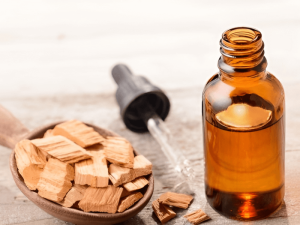 Tinh-Dau-Go-Dan-Huong 1 - Tinh Dau Go Dan Huong