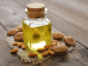 Tinh-Dau-Hanh-Nhan 1 - Tinh Dau Hanh Nhan